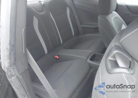 2021 Chevrolet Camaro Rwd 1Ls z USA, uszkodzony, nr VIN 1G1FB1RX5M0105478